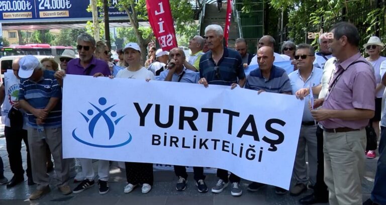 emeklilerden-yargitaya-tepki-emekli-ayliklarina-bloke-konulacak-mi-7EXnVRC9.jpg