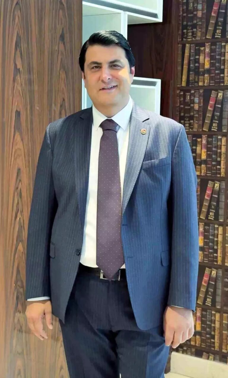emeklilere-4-bin-tl-destek-paketi-CHVrEPBm.jpg