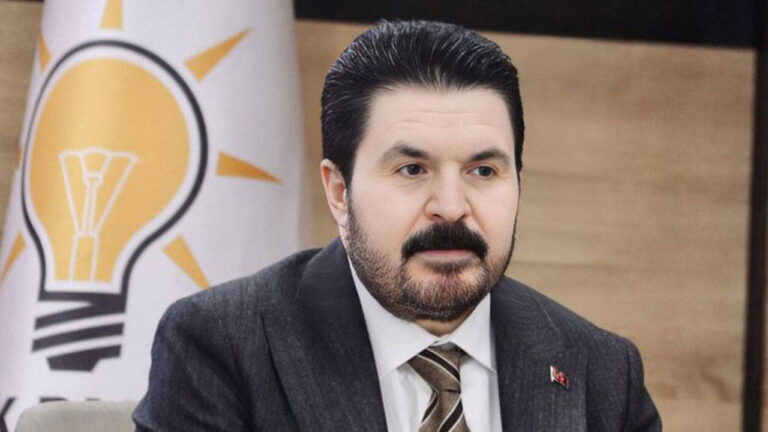 akpli-savci-sayandan-partisine-aklinizi-basiniza-alin-chp-ile-yatip-kalkarak-yol-alamazsiniz-K5rBDrRp.jpg