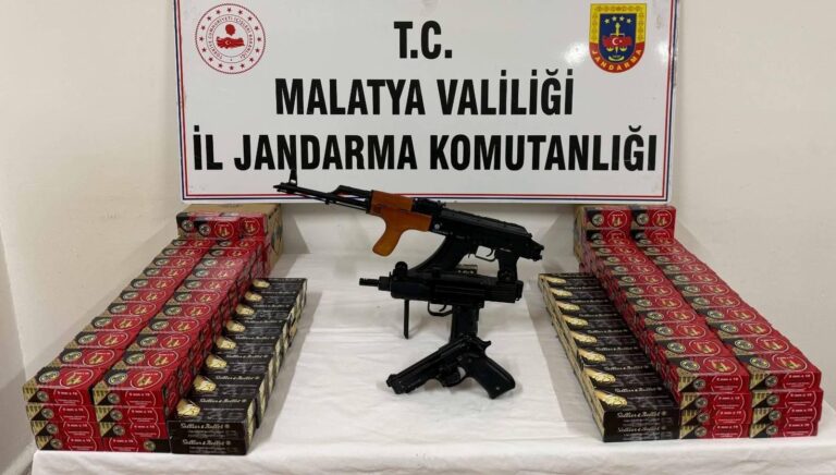 malatyada-kacakcilik-ve-uyusturucu-operasyonu-1-tutuklama-em9nXdtd.jpg