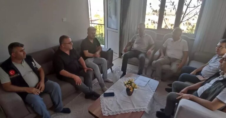 yanginda-yaralanan-orman-gorevlilerine-ziyaret-V8j2m8r7.jpg