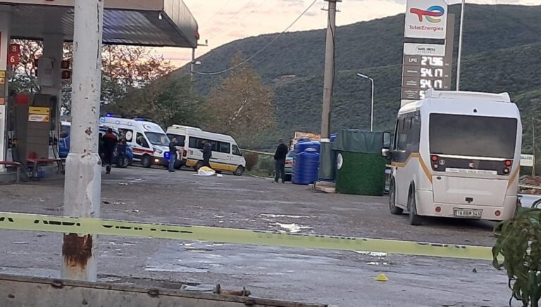 bursada benzinlikte catisma1 olu 1 yarali idJiwQzK.jpg