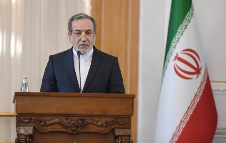 iran abd ile adil muzakerelere hazir oldugunu bildirdi 4AZSQ8Kv.jpg