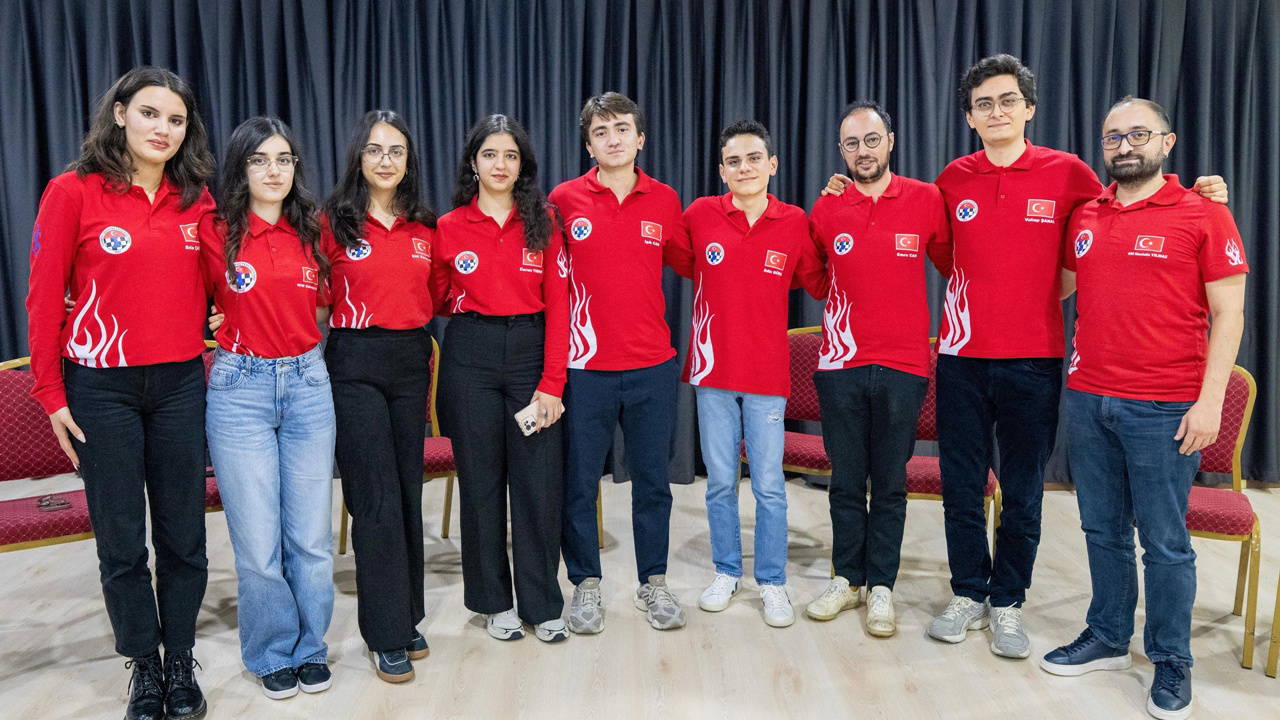 satranc federasyonu baskani fethi apaydin satranc meslek olarak gorulmeli TKZx98pZ.jpg