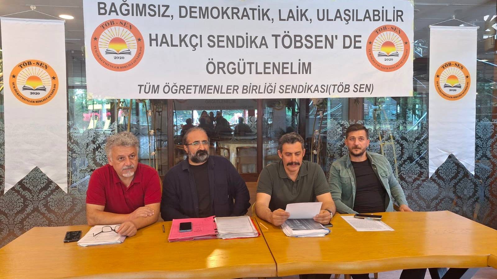 tum ogretmenler birligi sendikasi zorunlu egitimin kisaltilmasi kamusal egitimin tasfiyesi anlamina gelmektedir tH29RDWV.jpg