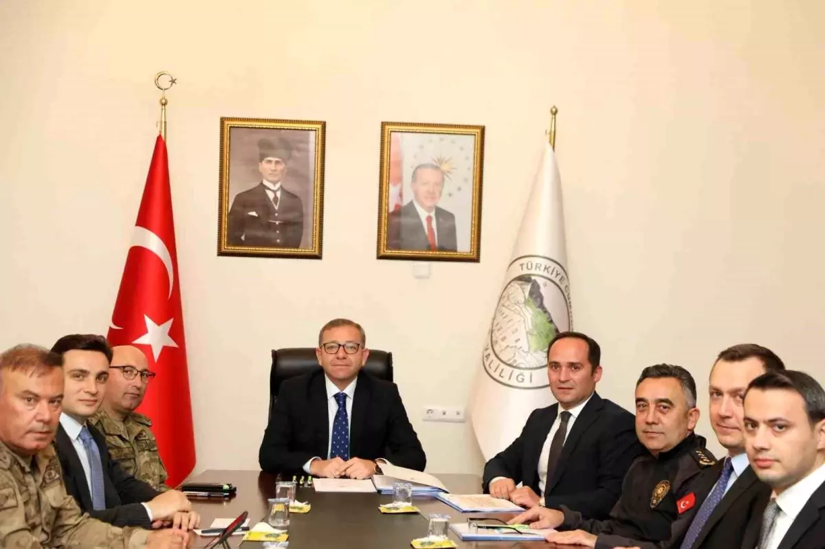 karsta il guvenlik ve asayis koordinasyon toplantisi gerceklestirildi i1iF6IuW.jpg