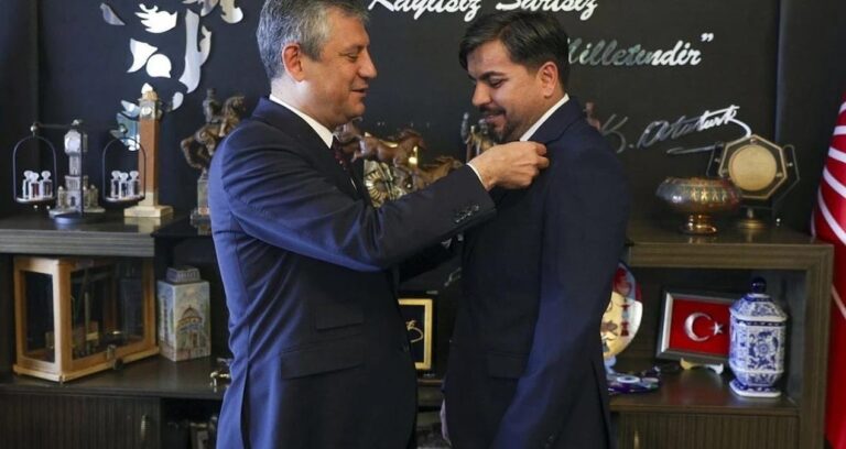 arif-kocabiyikin-chp-uyelik-islemleri-durduruldu-sNOgD9al