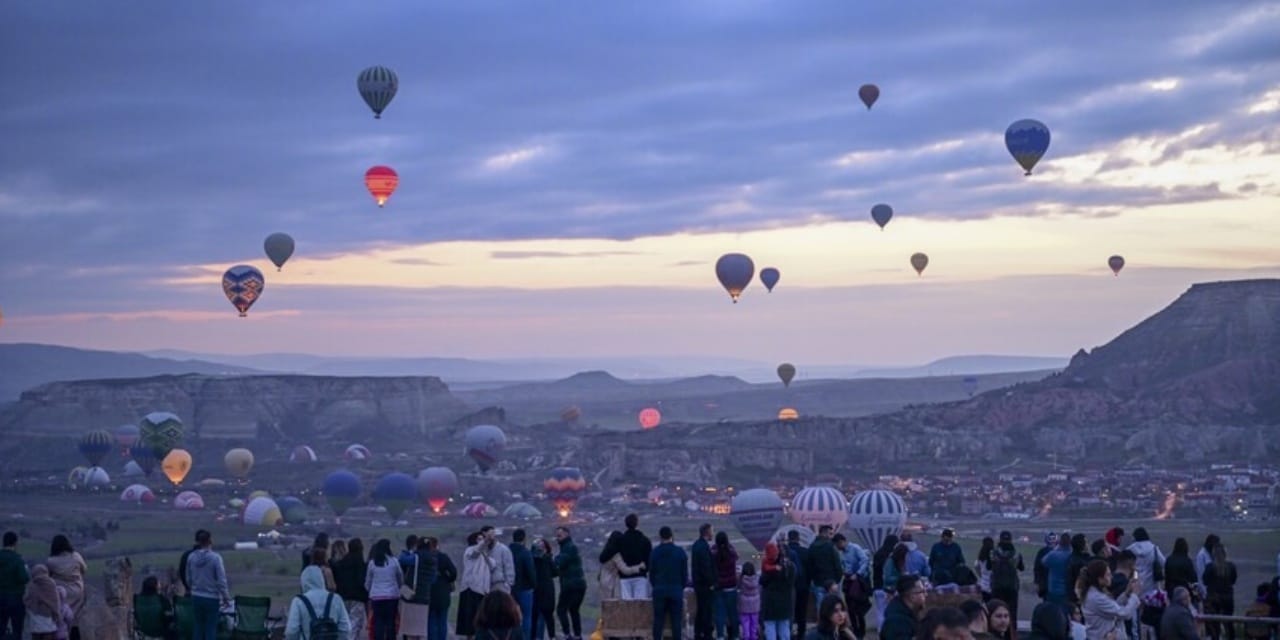 Seyahatte Düşüş, Harcamalarda Rekor: 2025’te 555 Milyar Lira Harcandı