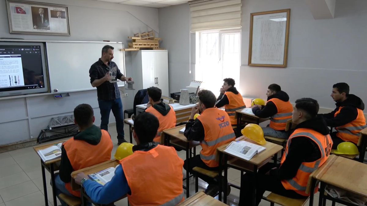 Simülasyon Eğitimi ile Mesleki Yeterlilikte Yeni Bir Dönem