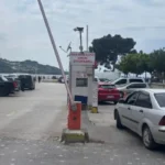 gemlikte-isgal-edilen-otopark-ve-tuvaletlere-kaymakamlik-mudahalesi-SGTtZmmj