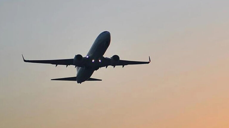 havada-panik-pilot-gokyuzunde-fenalasti-Q3IjGkuC