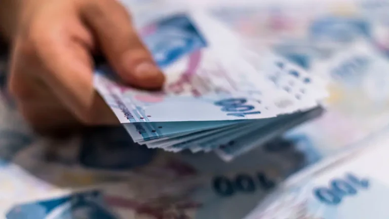 sgk-uzmani-ayrintilariyla-anlatti-ssk-ve-bag-kur-emekli-ikramiyeleri-ne-zaman-yatacak-FgmnEBej
